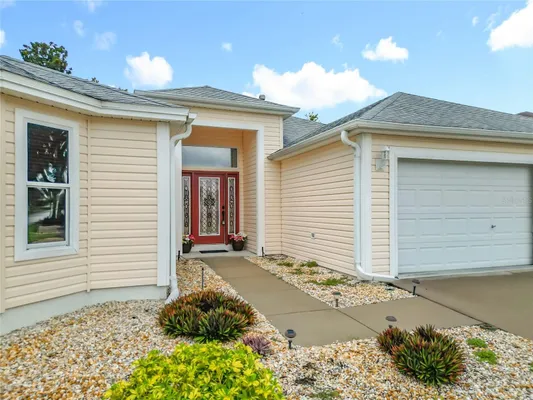 Property Slideshow image 2 of 64 | 16946 se 93rd cuthbert cir, The Villages, FL, 32162