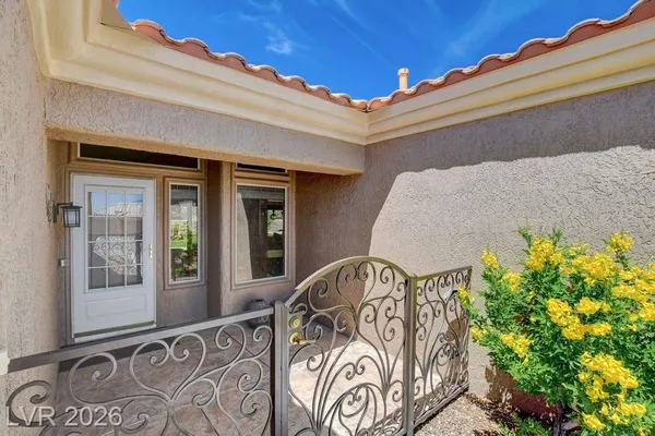 Property Slideshow image 2 of 38 | 10701 hunters woods pl, Las Vegas, NV, 89134