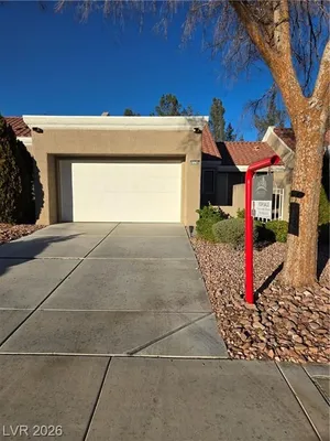 Property Slideshow image 3 of 31 | 8536 desert holly drive dr, Las Vegas, NV, 89134