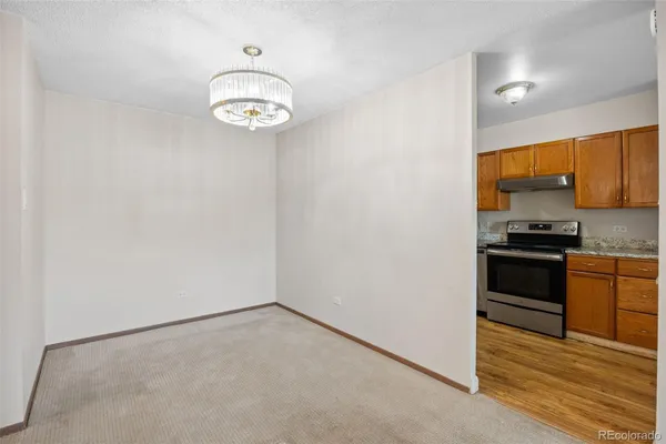 Property Slideshow image 3 of 20 | 650 s alton way 3b, Denver, CO, 80247