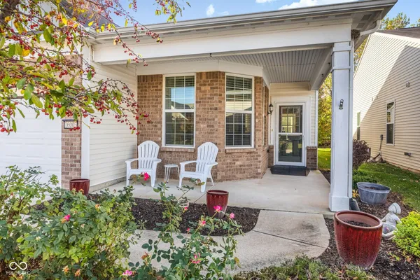Property Slideshow image 3 of 31 | 16003 malbec st, Fishers, IN, 46037