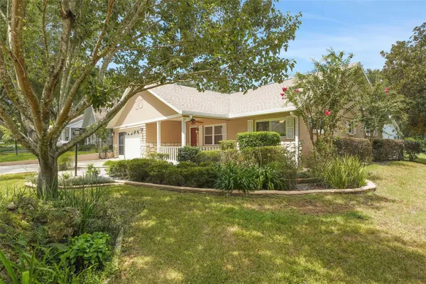 Property Slideshow image 3 of 33 | 8469 sw 92nd pl d, Ocala, FL, 34481