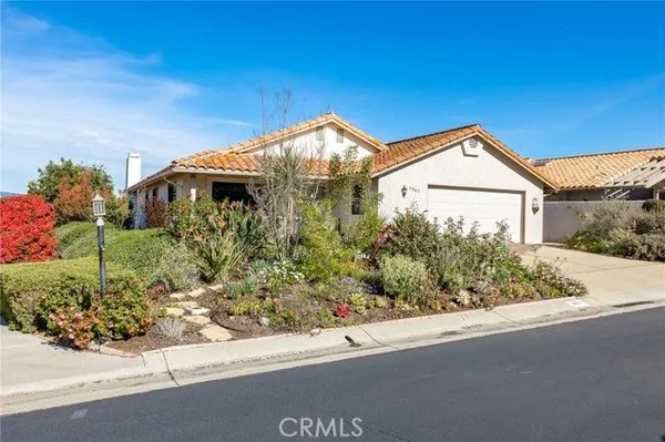 Property Slideshow image 3 of 64 | 1061 ridge heights dr, Fallbrook, CA, 92028