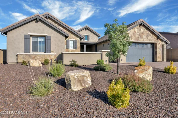 Property Slideshow image 3 of 66 | 5297 vista overlook trl, Prescott, AZ, 86301