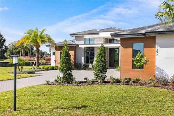 Property Slideshow image 3 of 82 | 11292 kingly ln, Odessa, FL, 33556