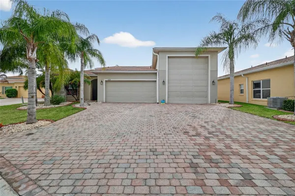 Property Slideshow image 2 of 86 | 4120 limerick dr, Lake Wales, FL, 33859