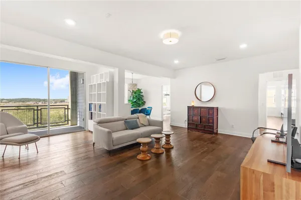 Property Slideshow image 2 of 34 | 7573 laureate blvd 1-307, Orlando, FL, 32827