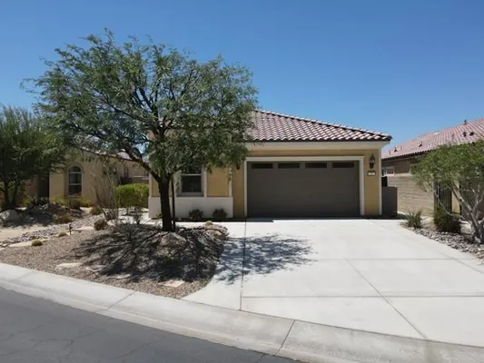 Property Slideshow image 3 of 48 | 25 pinot noir, Rancho Mirage, CA, 92270