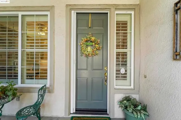 Property Slideshow image 3 of 60 | 910 suntan ln, Brentwood, CA, 94513