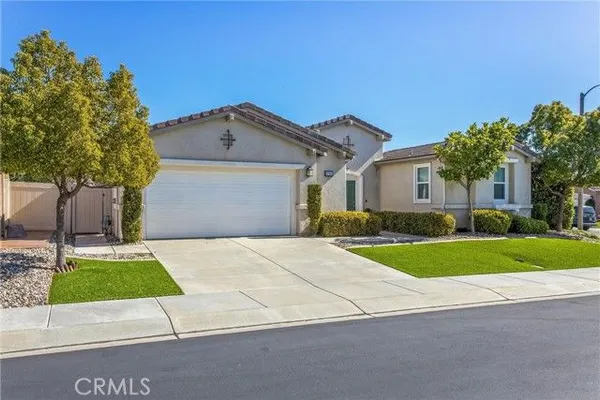 Property Slideshow image 3 of 44 | 396 mesa verde park, Beaumont, CA, 92223