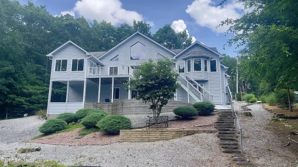 Property Slideshow image 3 of 57 | 14 needham ter, Crossville, TN, 38558