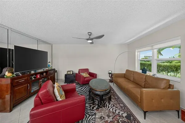 Property Slideshow image 3 of 37 | 293 normandy g, Delray Beach, FL, 33484