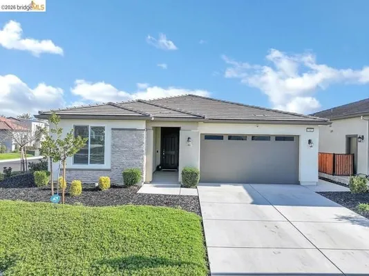 Property Slideshow image 3 of 44 | 102 coral st, Brentwood (Cc), CA, 94513