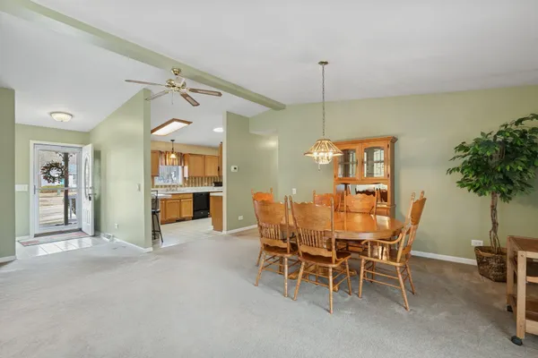 Property Slideshow image 3 of 20 | 2611 maywood ct, Grayslake, IL, 60030
