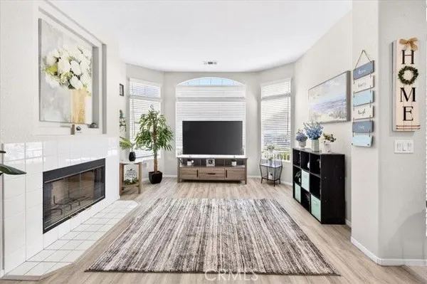 Property Slideshow image 3 of 25 | 26870 saratoga dr, Menifee, CA, 92585