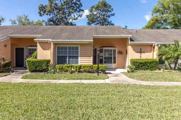 Property Slideshow image 2 of 61 | 4817 grist mill cir 4817, New Port Richey, FL, 34655