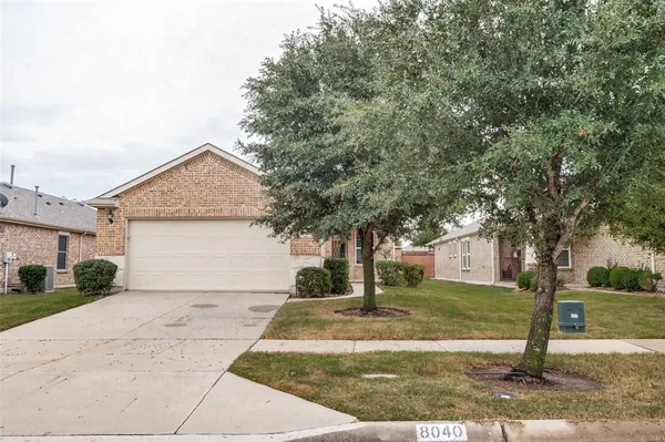 Property Slideshow image 2 of 25 | 8040 cool river dr, Frisco, TX, 75036