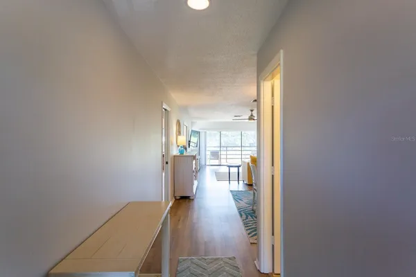 Property Slideshow image 3 of 41 | 5630 golf pointe dr 206, Sarasota, FL, 34243