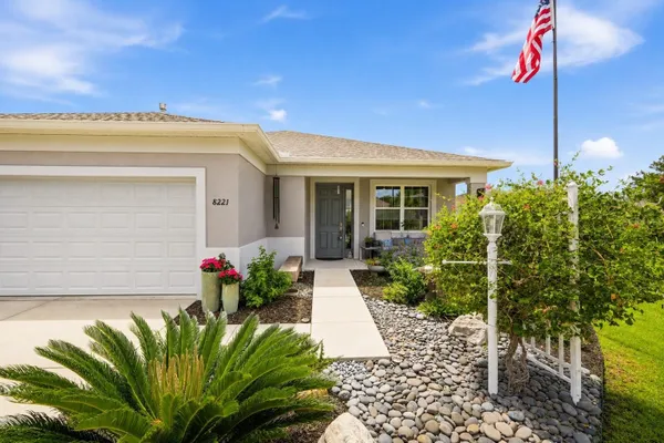 Property Slideshow image 2 of 54 | 8221 sw 78th terrace rd, Ocala, FL, 34476