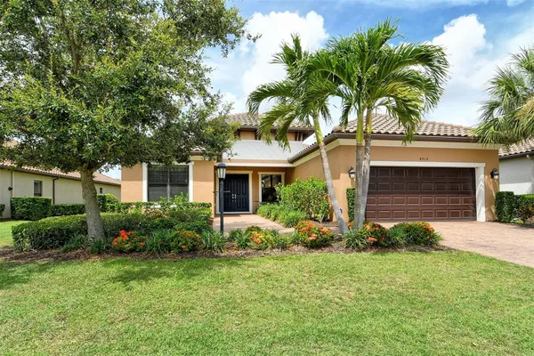Property Slideshow image 3 of 79 | 4916 tivoli run, Bradenton, FL, 34211
