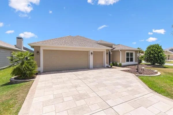 Property Slideshow image 2 of 40 | 3055 nighthawk ter, The Villages, FL, 32163