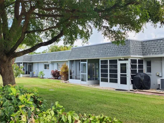 Property Slideshow image 2 of 7 | 4105 35th ave 4105, Bradenton, FL, 34205