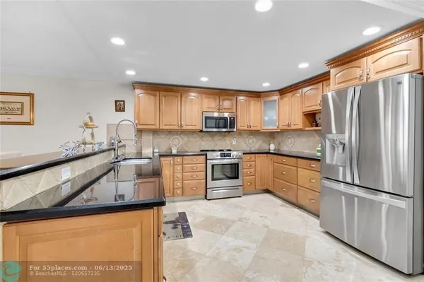 Property Slideshow image 3 of 40 | 18940 stewart cir apt 2, Boca Raton, FL, 33496