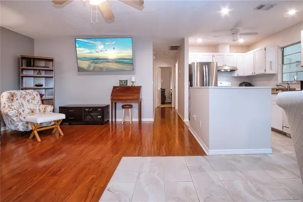 Property Slideshow image 2 of 55 | 2228 greenhaven dr 384, Sun City Center, FL, 33573