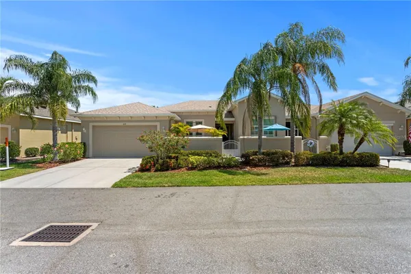 Property Slideshow image 2 of 58 | 2119 sifield greens way, Sun City Center, FL, 33573