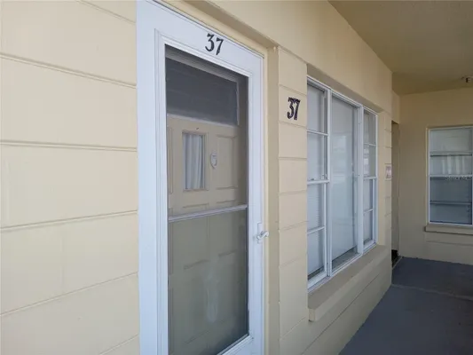 Property Slideshow image 2 of 57 | 2459 franciscan dr 37, Clearwater, FL, 33763