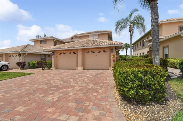 Property Slideshow image 2 of 46 | 9165 michael cir 1002, Naples, FL, 34113