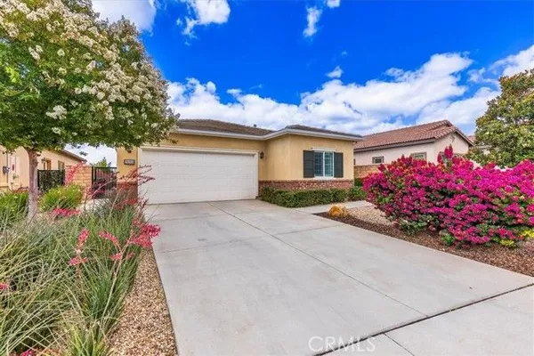 Property Slideshow image 2 of 37 | 26359 leos trl, Menifee, CA, 92586