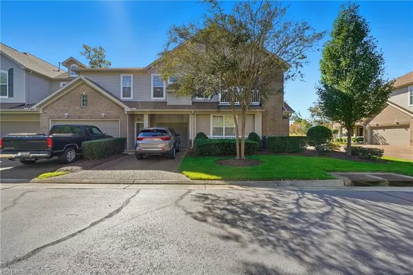 Property Slideshow image 2 of 34 | 2749 browning dr, Virginia Beach, VA, 23456