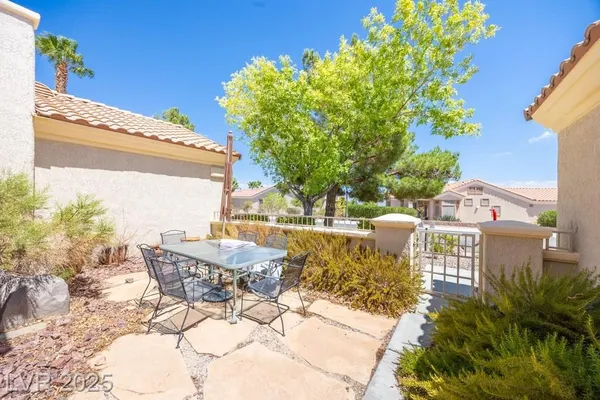 Property Slideshow image 3 of 36 | 2125 capestone st, Las Vegas, NV, 89134
