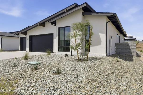 Property Slideshow image 3 of 31 | 5520 e edgar way, Prescott Valley, AZ, 86314