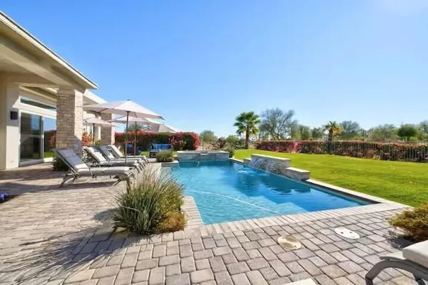 Property Slideshow image 2 of 8 | 81725 tiburon dr, La Quinta, CA, 92253