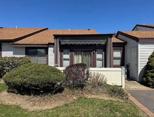 Property Slideshow image 2 of 2 | 604 gotham dr, Smithtown, NY, 11780