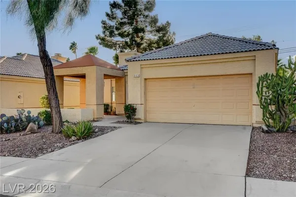 Property Slideshow image 3 of 58 | 353 mill hollow rd, Las Vegas, NV, 89107