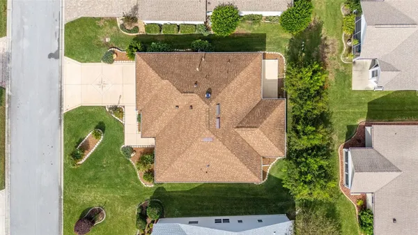 Property Slideshow image 2 of 47 | 8368 se 176th lawson loop, The Villages, FL, 32162