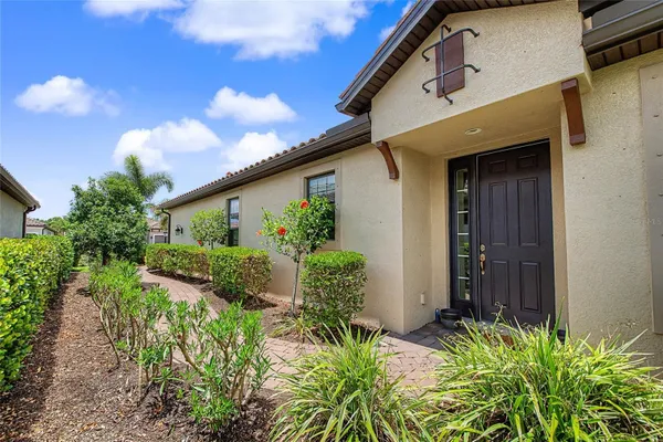Property Slideshow image 3 of 65 | 5328 popoli way way, Sarasota, FL, 34238