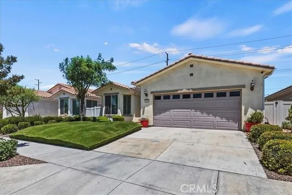 Property Slideshow image 2 of 39 | 5292 corte cerro, Hemet, CA, 92545