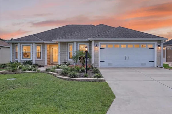 Property Slideshow image 2 of 63 | 1613 pennecamp dr, The Villages, FL, 32162