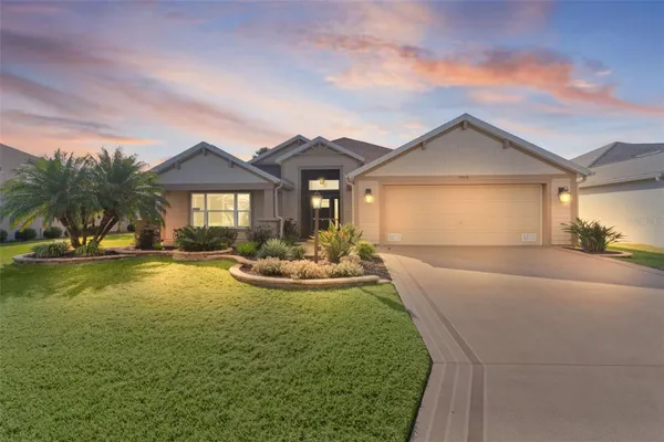 Property Slideshow image 2 of 60 | 3068 spanish moss way, The Villages, FL, 32163