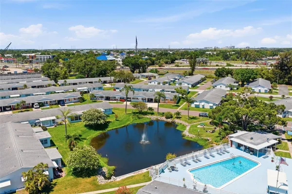 Property Slideshow image 3 of 22 | 10013 dahlia st, Pinellas Park, FL, 33782