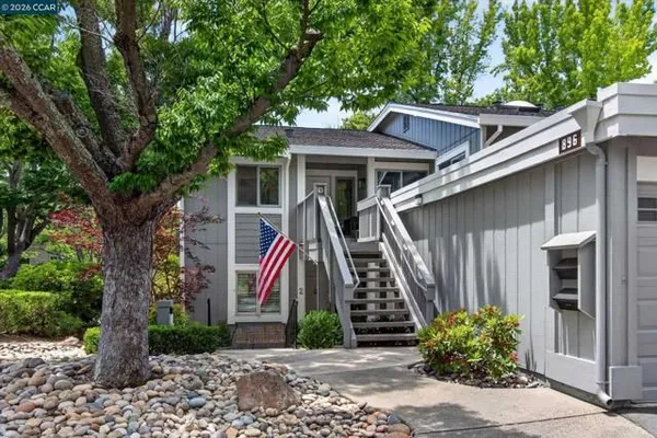 Property Slideshow image 3 of 42 | 896 terra california dr 1, Walnut Creek, CA, 94595