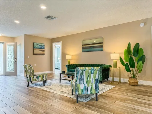 Property Slideshow image 3 of 56 | 2436 deer trail ln, Spring Hill, FL, 34606