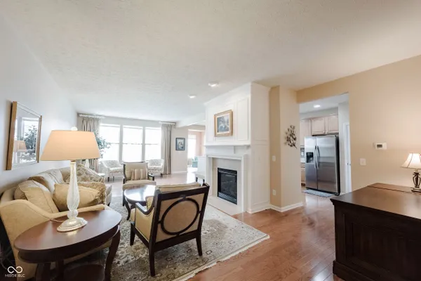Property Slideshow image 3 of 50 | 12927 venito trl, Fishers, IN, 46037