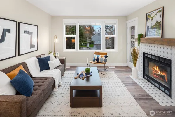 Property Slideshow image 2 of 36 | 22405 se 42nd ter # 1174, Issaquah, WA, 98029