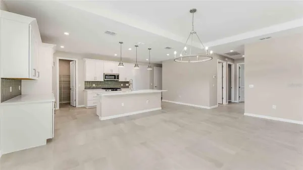 Property Slideshow image 3 of 15 | 1213 cresswind blvd, Deland, FL, 32724