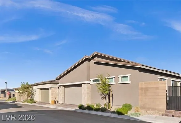 Property Slideshow image 2 of 35 | 912 allister fields ln, Las Vegas, NV, 89138